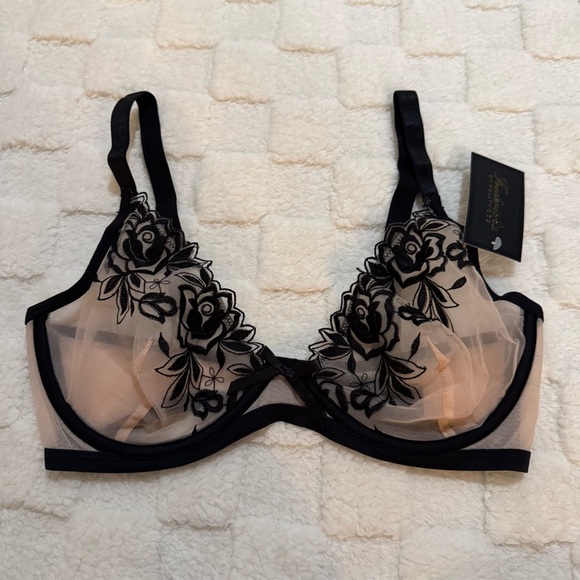 Frederick’s of Hollywood Nude Black Meghan Floral Sheer Unlined Bra, 32D NWT - Picture 1 of 5
